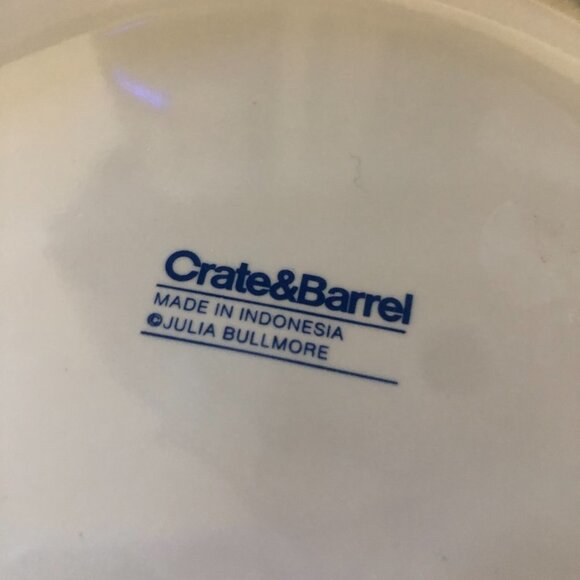 CRATE & BARREL HAT AND SCARVE WINTER THEME COOKIE PLATE - Picture 6 of 6